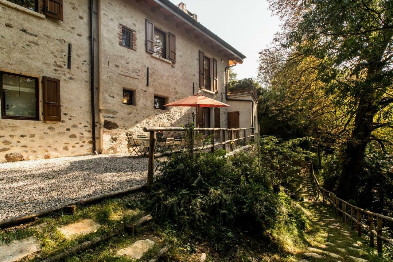 Cascina La Scala Apartment Salo Ngoại thất bức ảnh